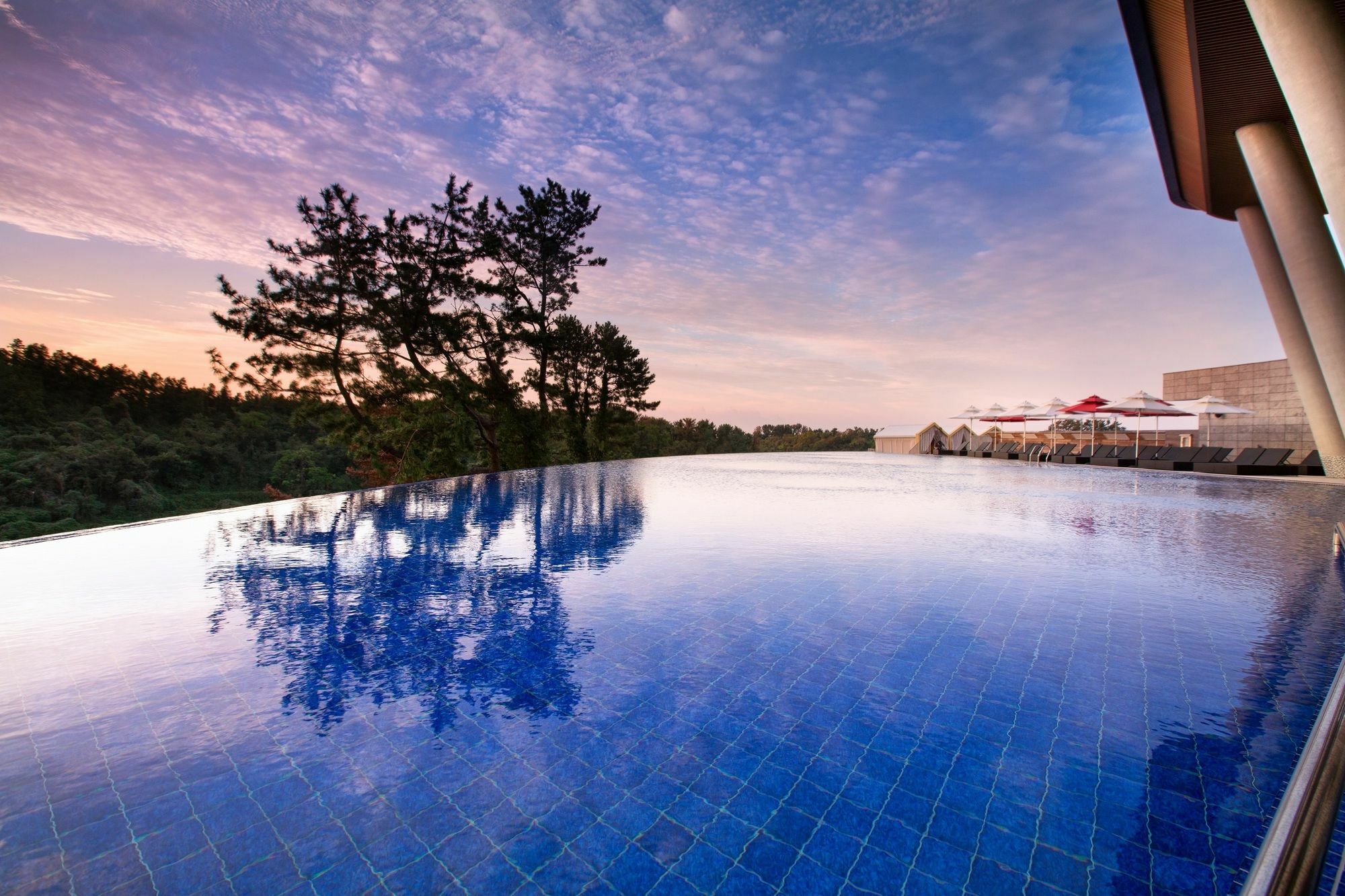 Hidden Cliff Hotel And Nature Seogwipo Exterior foto
